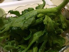 一叶一世界藏茶素食火锅(环球中心店)-一叶一世界•素食餐厅(环球中心店)