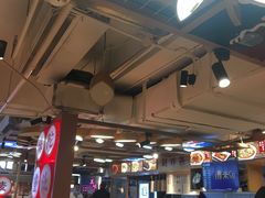 大堂-呷佬·长沙手工米粉(金沙江路店)