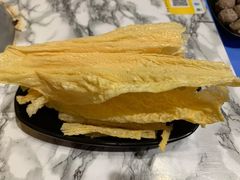 炸腐竹-蜀八婆鲍鱼鸡虾煲虾(东方广场店)