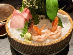 -蟹犇前•帝王蟹雪蟹(陆家嘴店)