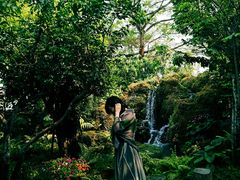 -Chom Cafe and Restaurant