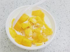 芒果双皮奶-芬芳甜品(同福路店)