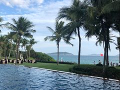 -亚龙湾喜来登·美景台大堂吧