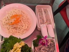 -三头牛·潮汕牛肉生蚝火锅 (夏湾店)