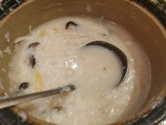 菌菇鲜贝粥-粤仔湾砂锅粥(金太湖店)