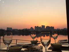 -东湖食堂·湖景餐厅•会议