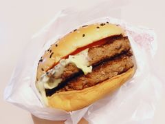 安格斯双层芝士牛堡-麦当劳(西单明珠店)