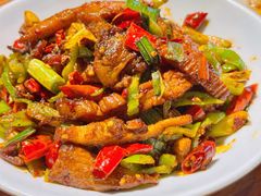 -柴窝堡22号辣子鸡·传承新疆菜