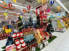 -家乐福(四元桥购物中心店)