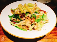 桂林土腊肉炒花菜-桂小厨广西菜(万象城店)