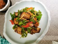 酱豆小辣椒烩烤肉-羲和雅苑•北京烤鸭(乐园道万象城店)