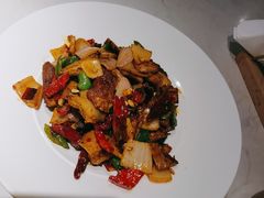 -巴扎屋大盘鸡·新疆菜(汇嘉时代店)