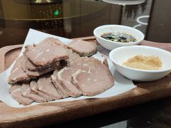 盐蘸黄牛肉-小肥猫餐厅(海宁万朵城店)