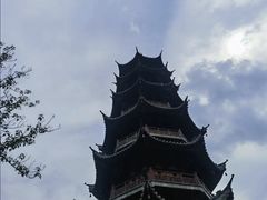 -龙华寺