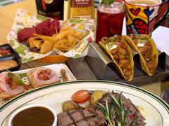 -Famous肥猫墨西哥音乐餐吧(五棵松华熙LIVE店)