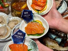 -雍容荟帝王蟹活龙虾展台自助(IFS黑金店)