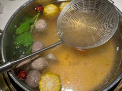 -牛人日志·鲜牛肉骨汤火锅(万科里瑧店)