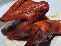 爆汁手撕乳鸽-莞府家宴·东莞菜(市民服务中心店)