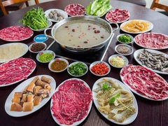 -乡土黄·鲜牛肉火锅·小龙虾(兴业街店)