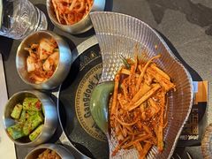 -河坝烧烤串城(金达莱店)