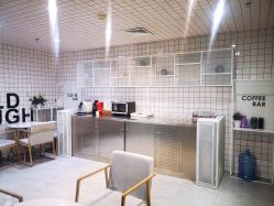 -AYO SALON
