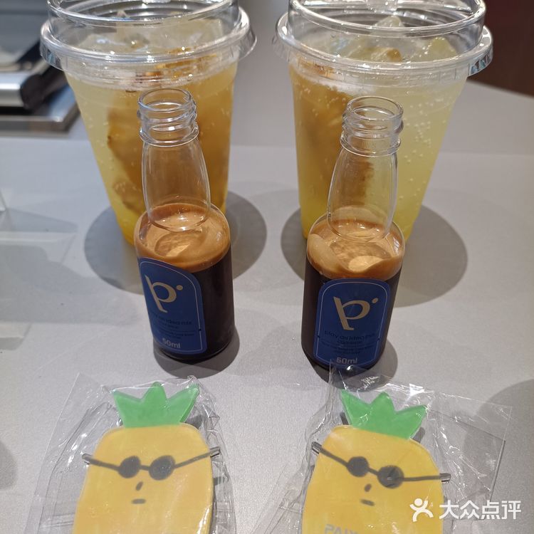 PAIX COFFEE 来了牛油油🥑🍍菠萝两位水果客人喔