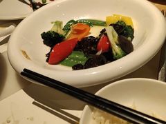 -港丽餐厅(高德置地店)