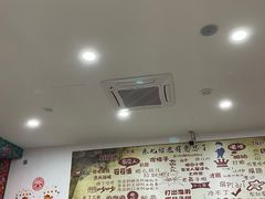 -哈尔滨东北铁锅炖(都督街店)