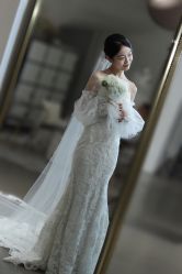 -艾米丽婚纱礼服