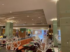 -上海浦东假日酒店逸庭咖啡厅