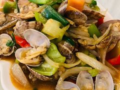 -覃记海鲜美食餐厅