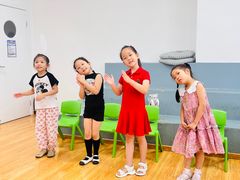 -蓝话筒·少儿成人演讲口才·主持朗诵·戏剧表演(大华第一坊店)
