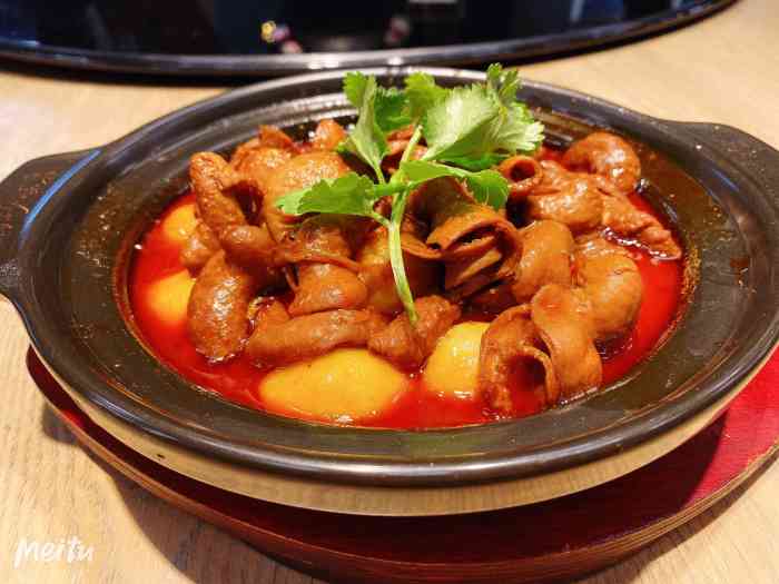 真味汤馆(开州店)-"晚上与合作单位共进晚餐,合作方特地选择了.