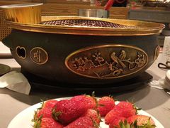 -山焱·炭火自助烤肉(周浦万达店)