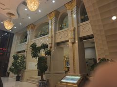 -碧中海汤泉汗蒸酒店