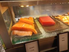 -广州万富希尔顿酒店-感趣自助餐厅·生蚝海鲜刺身