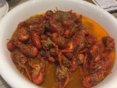 蒜蓉小龙虾-海陆空(万松园店)