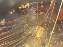 -牛华周记麻辣烫起源店