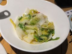 -头上红煨盐鸡·非遗院子餐厅