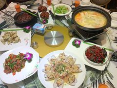 -快乐海鲜酒楼(滇池路店)