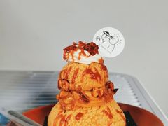 焦糖坚果修女泡芙-DOPAMINE多巴胺·甜品面包·生日蛋糕(国贸店)