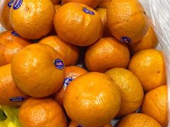 -上海龙吴水胜海发市场