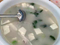 -三姐妹·海鲜大排档