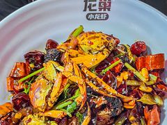 -龙巢盱眙龙虾·鸡煲·烧烤宵夜(坪洲店)