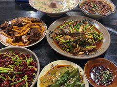 -醉八仙热酒馆(渝中店)