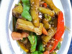 -乡村馕坑肉·烧烤·新疆菜·本地人更爱吃(阿勒泰首店)