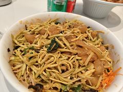 -红樱桃·欢乐餐厅(太原里店)