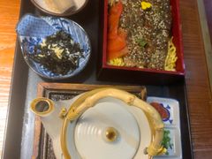 自制活鳗鱼盖饭-鳗鱼家·深夜食堂(军博店)