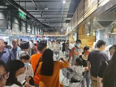 -胖东来生活广场(健康路店)