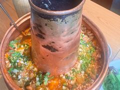 铜锅饵块油焖鸡-一坐一忘云南菜(三里屯店)